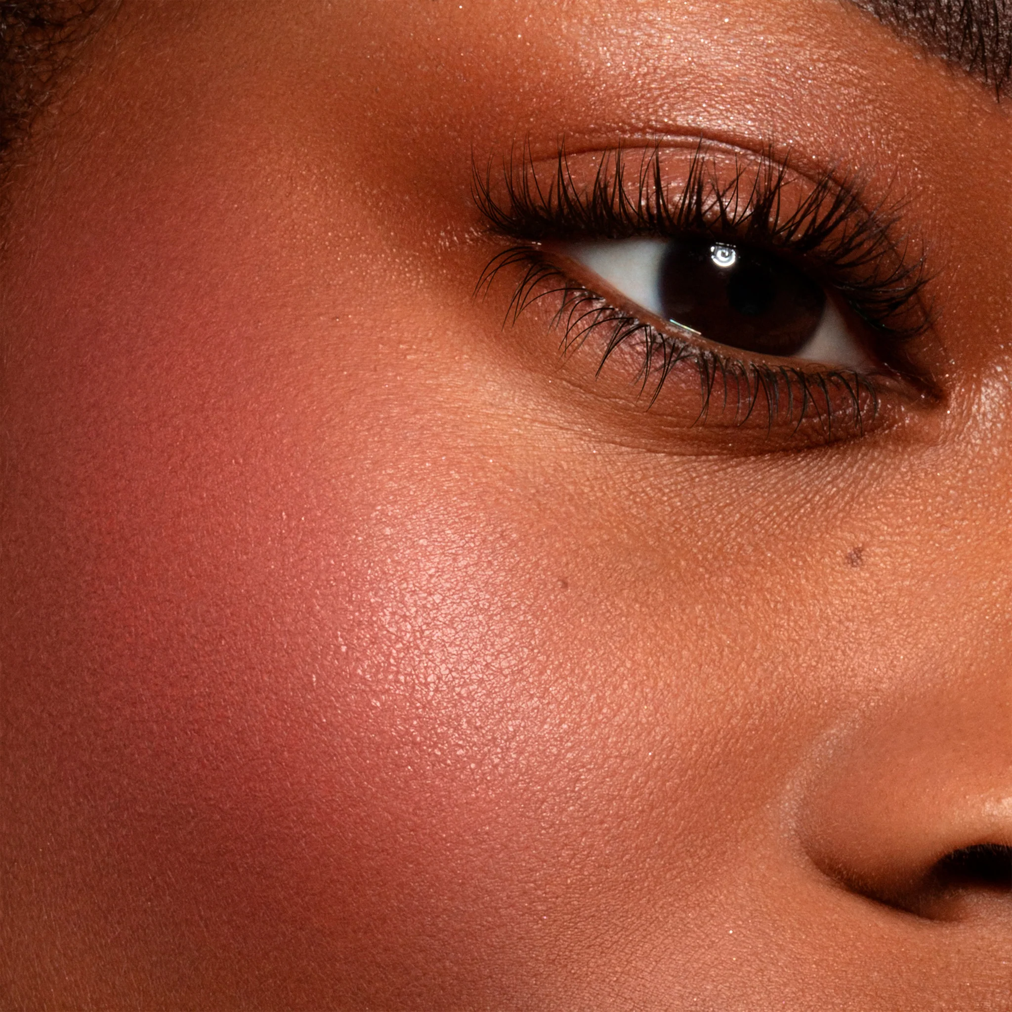 Honey Thief Cream Blushlight - Image 4